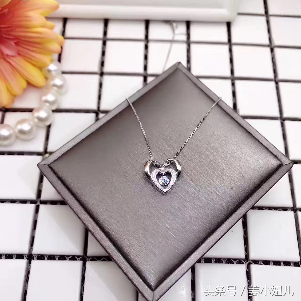 bulingbuling星空锁骨链 (锁骨链流行吗)