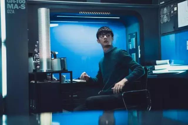 逆时营救电影好看吗,逆时营救科幻片片段