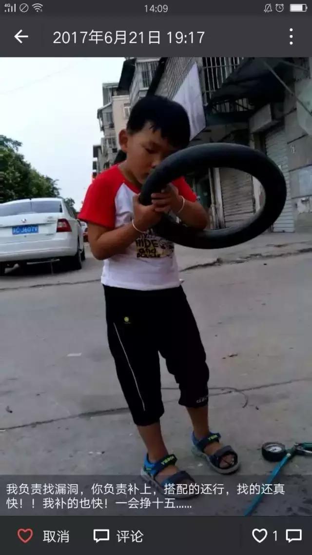 咱电动车维修师傅的娃娃从小就这么牛!长大还得了!