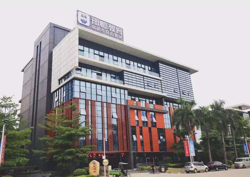 最新简历模板免费网站推荐,电子版简历模板下载可编辑