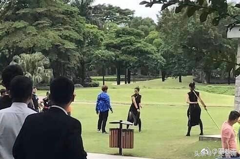 鹿晗关晓彤甜蜜暴击路透,关晓彤鹿晗拍摄甜蜜暴击花絮