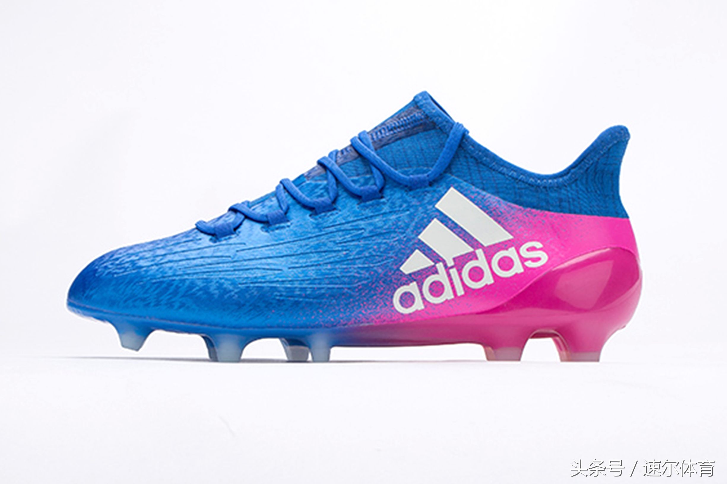 五百元性价比超高高帮足球鞋推荐,500块能买什么顶级足球鞋