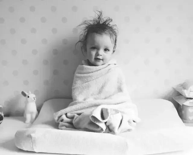 母乳不足还要坚持母乳喂养吗,有必要一定坚持母乳喂养吗