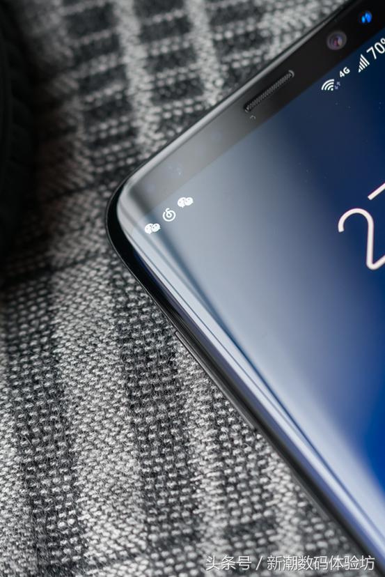 三星s8自带的akg耳机怎么样,三星s8与s8轻奢