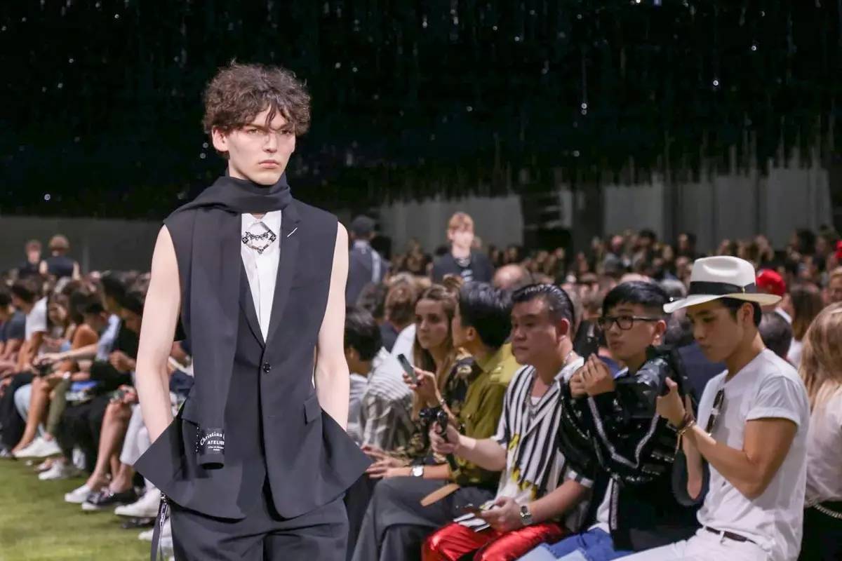 diorhomme拿破仑,diorhomme香水广告视频