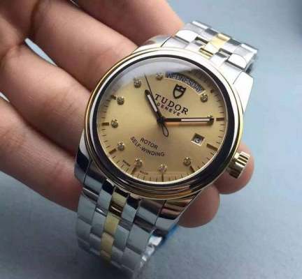 专柜一比一复刻,一比一复刻手表是真的吗