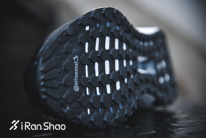 开箱adidasboost21,adidas开箱搞笑