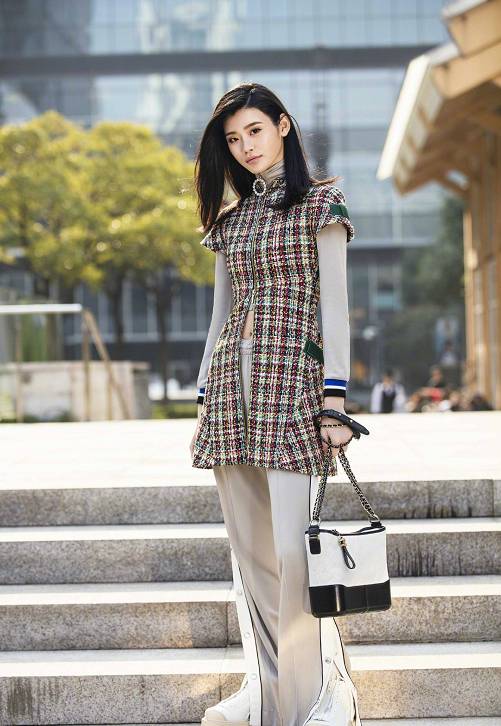 香奈儿2019春夏口红包包,香奈儿chanel最新款