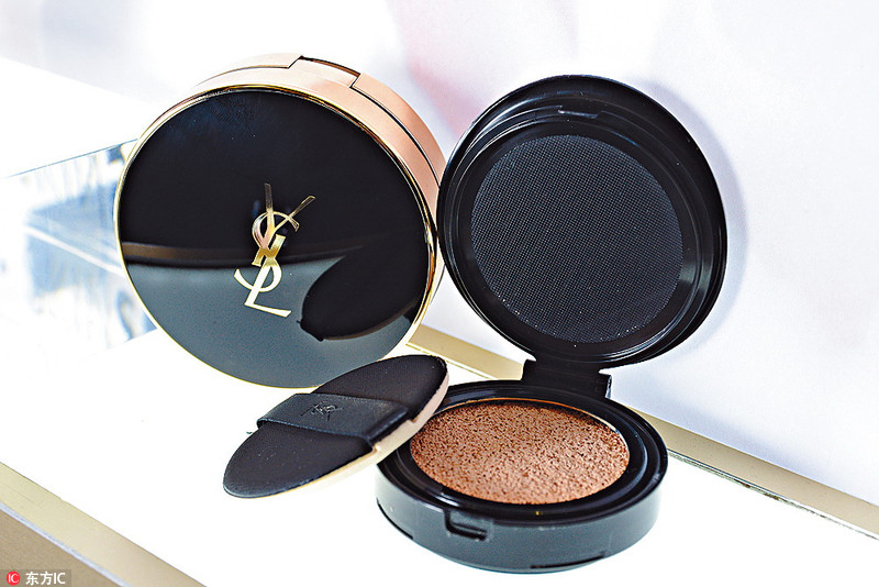 底妆零毛孔不是梦，刘雯教你万能气垫*法大**