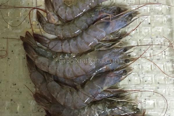 芒果虾仁的家常做法,芒果虾仁