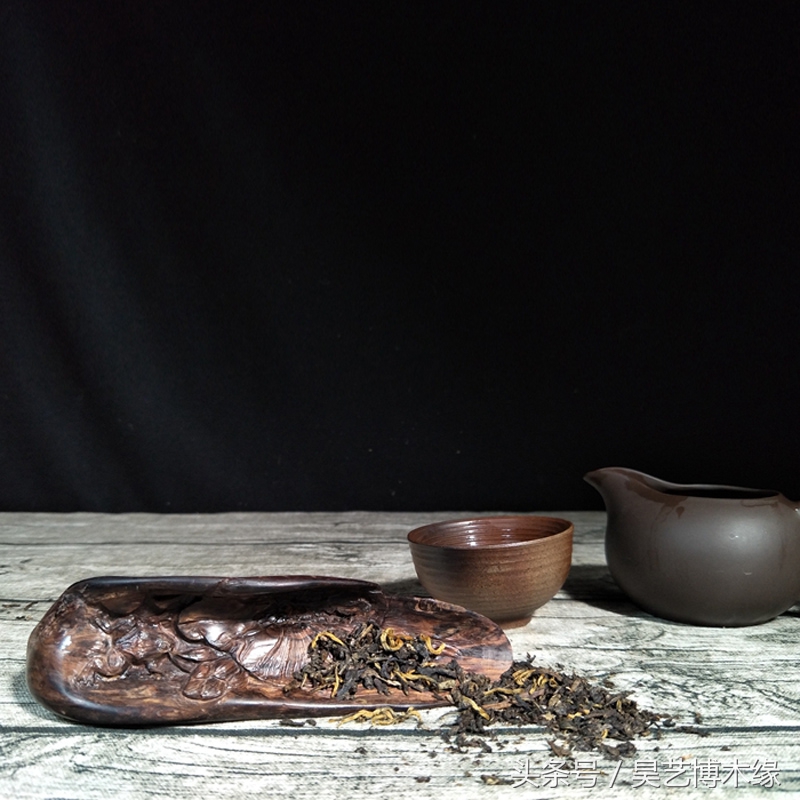 手把件是饰品吗,木制手玩把件