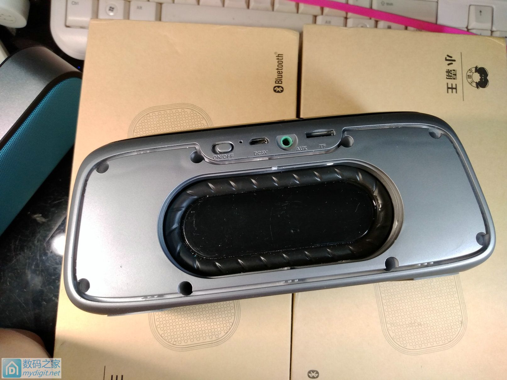 小霸王d50蓝牙音箱拆解视频,比小米更好的音响