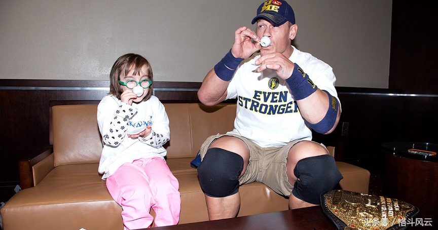 wwe选手温情,wwe正派vs反派4v4