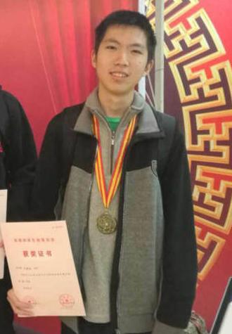 高颜值高考状元震撼视频,高考历史上裸分最高的十位状元