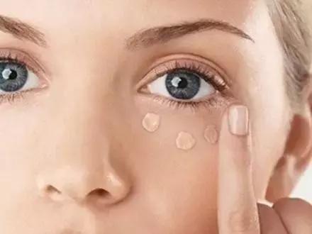 你有freestyle吗？我有这6款炒鸡好用的「平价粉底」就够了