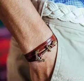 黄金手链男士欧美风格,复古时尚男士手链