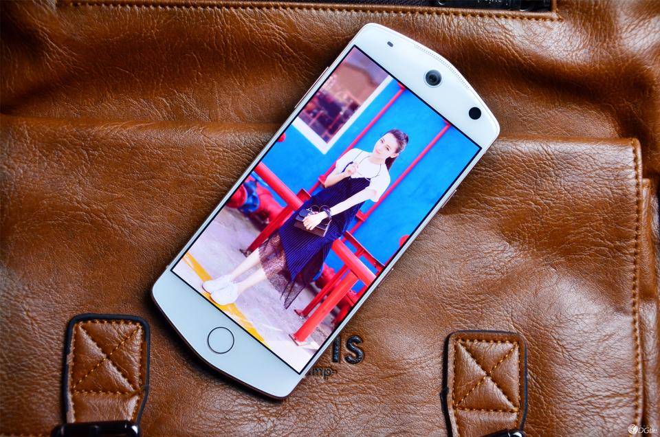 一个男生用美图手机是怎样的体验?