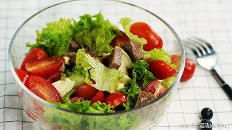 减肥训练营一个月最多瘦多少斤,封闭式减肥训练营一月瘦80斤