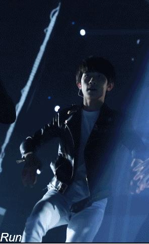 荷尔蒙和易烊千玺,易烊千玺野性荷尔蒙视频