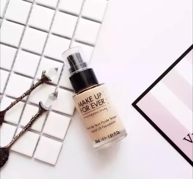 夏日裸妆粉底,粉底液bb霜cc霜有什么区别