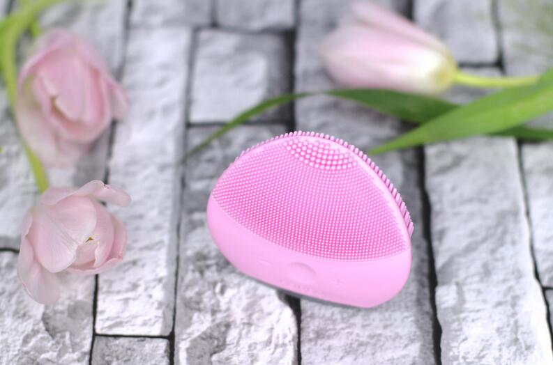 露娜洁面仪欧版,露娜洁面仪各种型号的区别