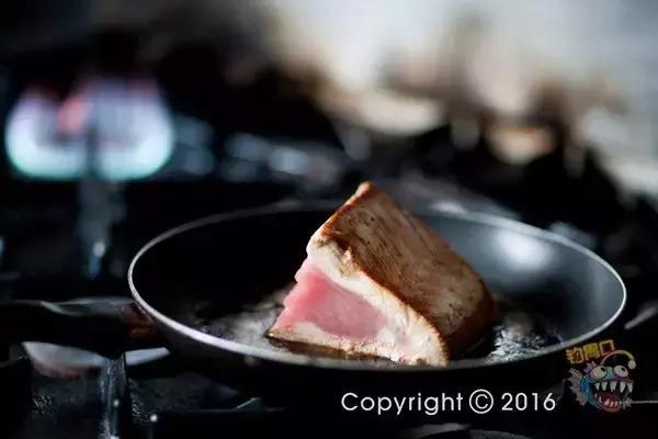 金枪鱼一般吃什么,金枪鱼要怎么吃才好吃