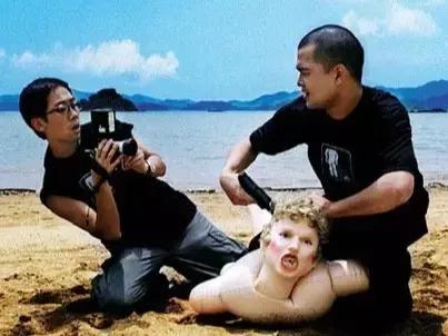 推荐几部非常好看的港片,给大家推荐几部经典港片