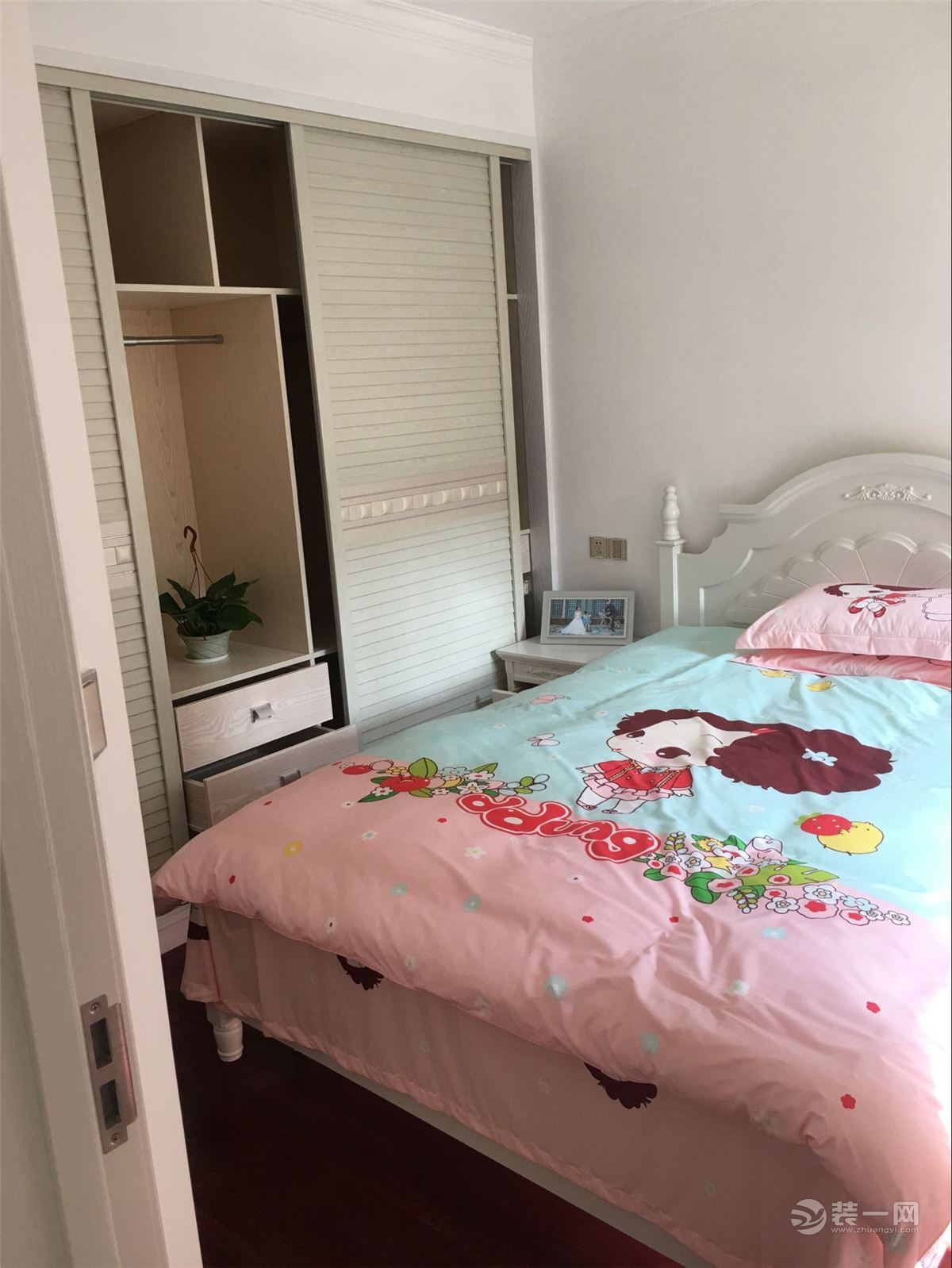 晒无锡富力城实景图,还没有入住,89平三居室新家,现代风10万贵吗?