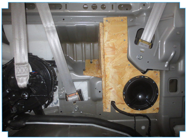 上汽大通g10改音响,大通g10更换喇叭音响