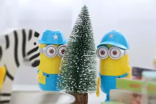 攻陷麦当劳不算！小黄人姨妈巾都有了，好用！