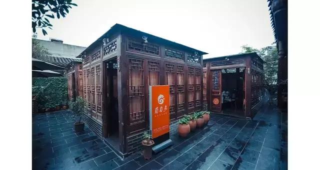 这家从长江边搬到成都的河鲜，不知收获了多少人的胃