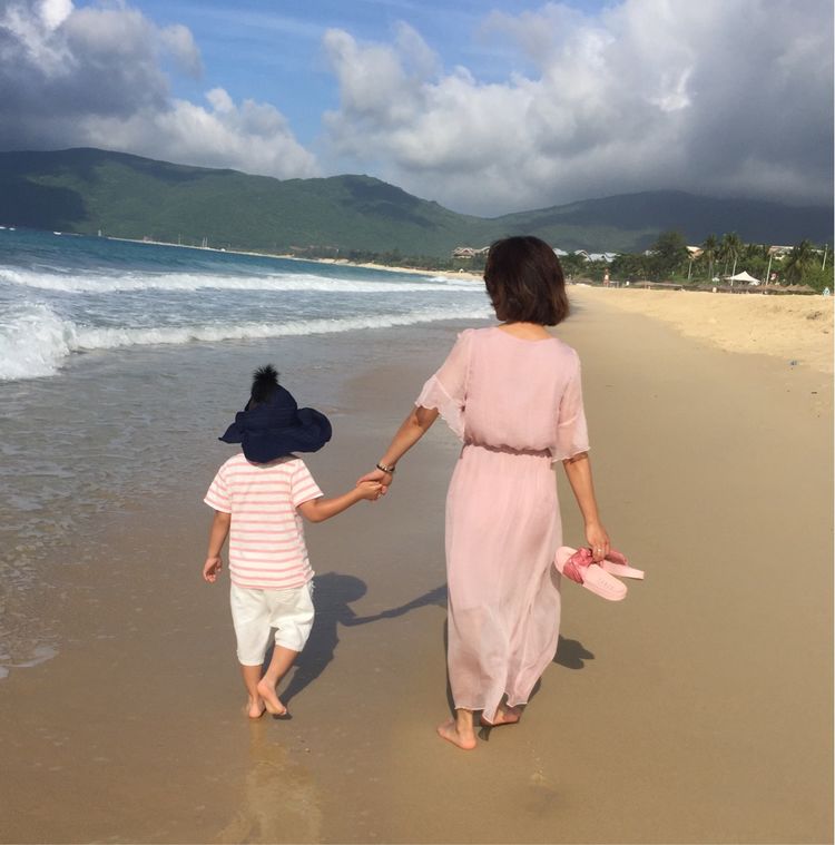 碧海蓝天亚龙湾,三亚美丽的亚龙湾