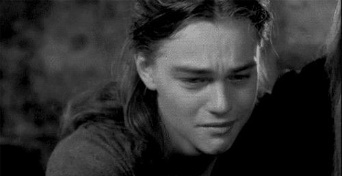 有美人沟的演员都大火，在剧中美人沟都散发魅力，来比比胡歌和易烊千玺的谁帅，看看谭松韵和朴信惠的谁美