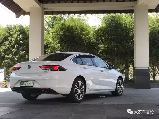 别克君威2022款652t试驾视频,别克新款君威试驾沉浸式体验