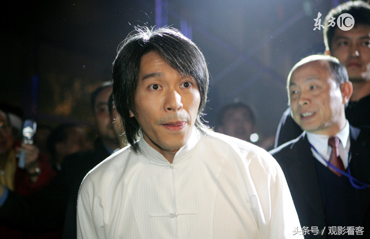 周星驰在采访时哭了全集,周星驰接受央视采访粤语