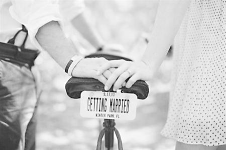 订婚前犹豫是恐婚吗,男朋友恐婚该怎么处理