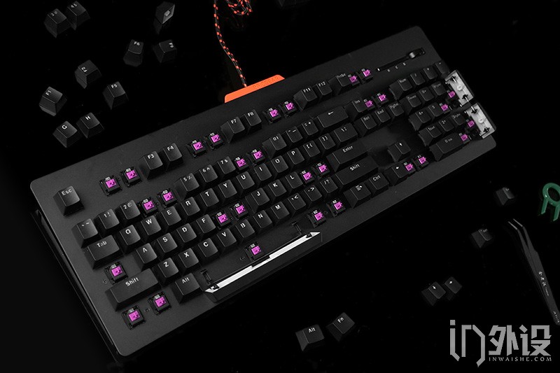 魔炼者1506机械键盘拆解,入门级客制化机械键盘横向评测