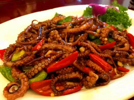 吐血编辑，三亚所有吃的都在这儿了，不吃也来瞧一瞧啦。