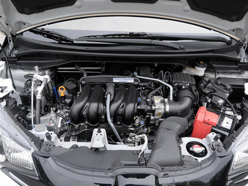 7-15万这几款两厢车是女性的最爱,时尚车型推荐10万左右