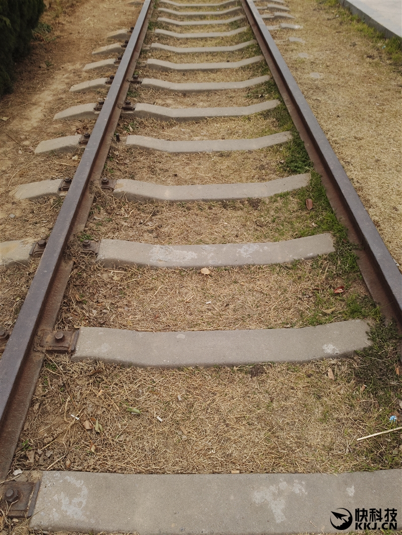 小米5c与小米5的区别,小米花了几年打倒山寨机