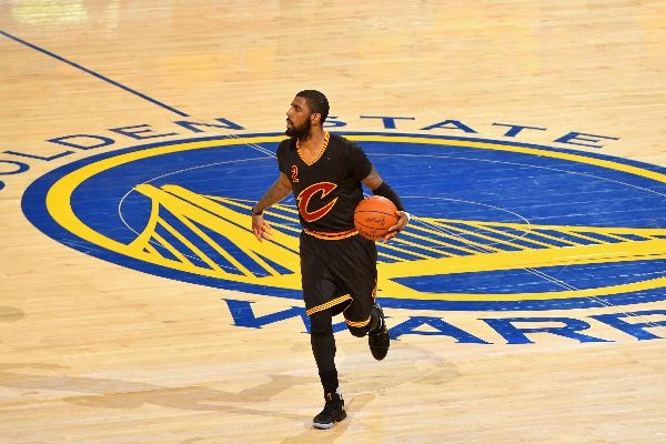 足球球员身价排行榜内马尔,运动员总收入排行榜内马尔