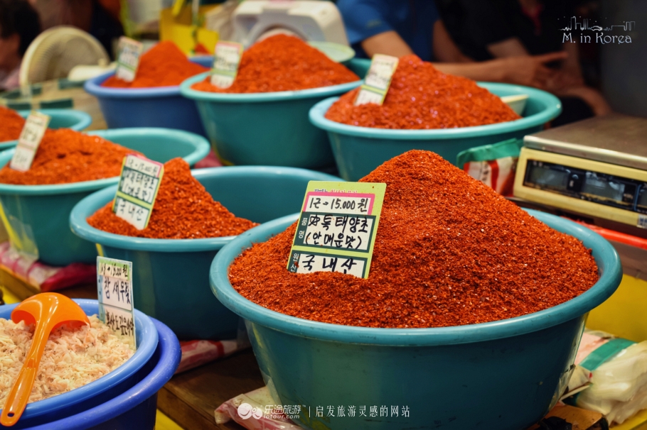 跟着RM探寻济州东门市场