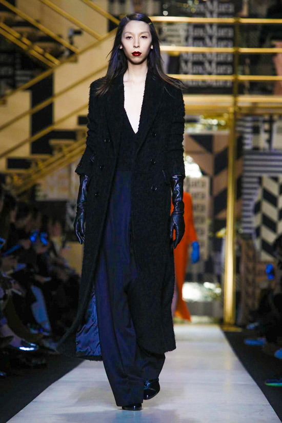 maxmara秀场视频完整版,走秀maxmara