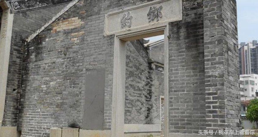 百万第一人，商界小王子---珠海梅溪牌坊