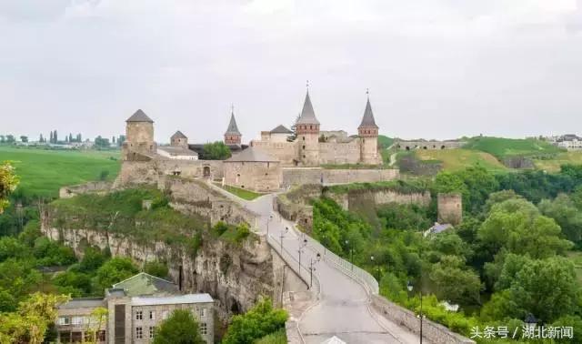 在武汉首次办理港澳通行证,有居住证可在武汉办港澳通行证吗