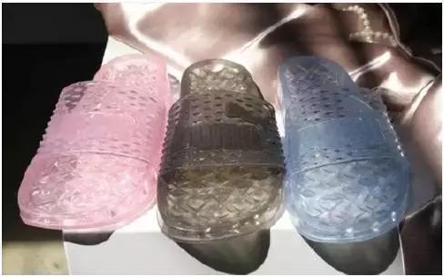 puma蕾哈娜蝴蝶结款2019,puma鞋子黑色蕾哈娜