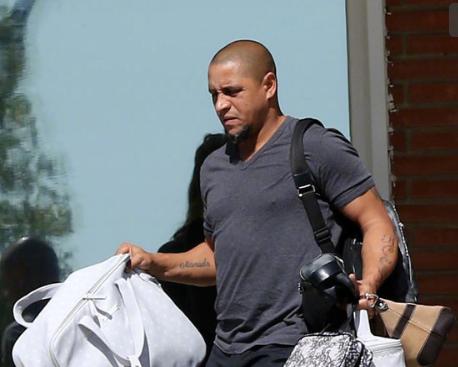 卡洛斯阿隆索,阿隆索和卡洛斯哪个好