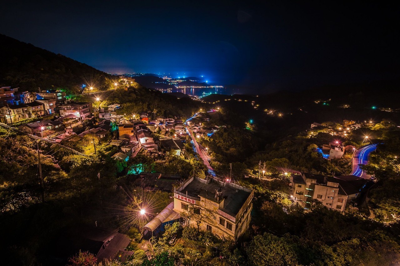 九份，世界如此之大，我却能幸运地遇见你，注定羁绊一生……