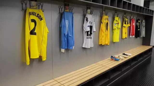 烦，有几张很厉害的票，却送不出去