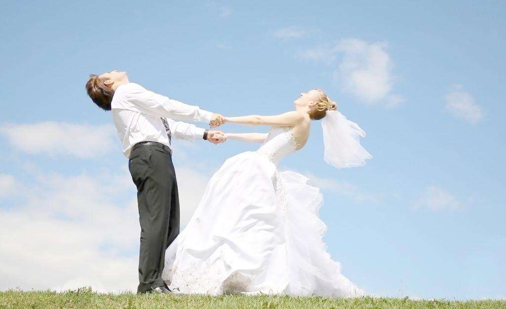 娶了老婆三年里各种倒霉,三婚的女人到底值不值得娶